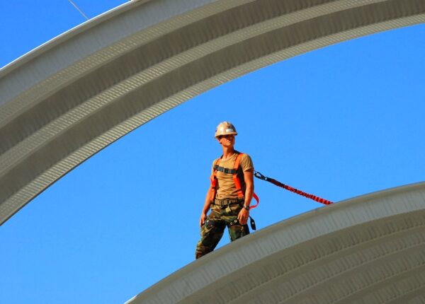 Guía sobre los procedimientos para la implantación de medidas de emergencia del sector de la construcción
