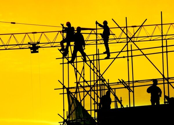Riesgos de  trabajar con calor extremo