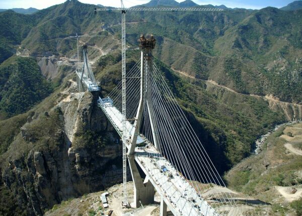 Puente Baluarte Bicentenario: El puente más alto del mundo
