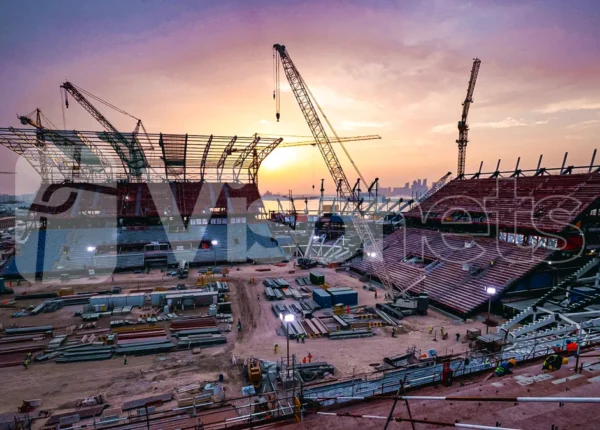 Instalación de redes de seguridad tipo S en el Estadio 974 de Qatar