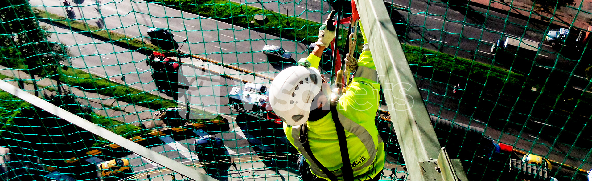 REDES DE SEGURIDAD PARA OBRAS